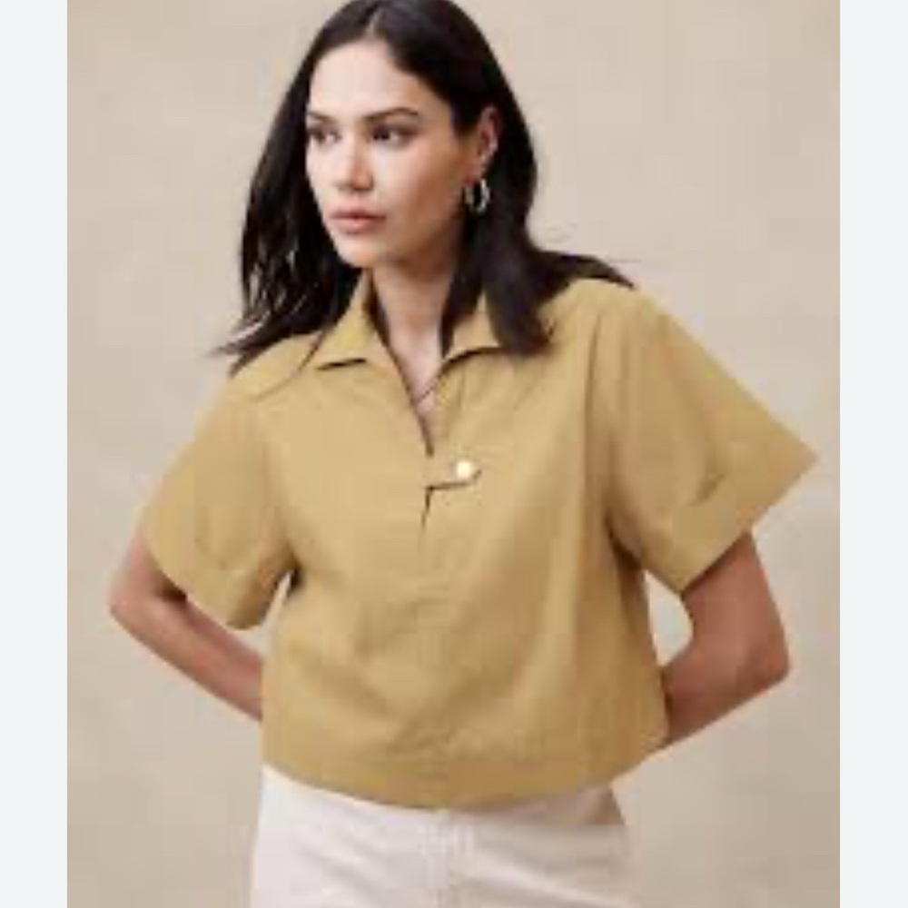 New!  Banana Republic Poplin Top